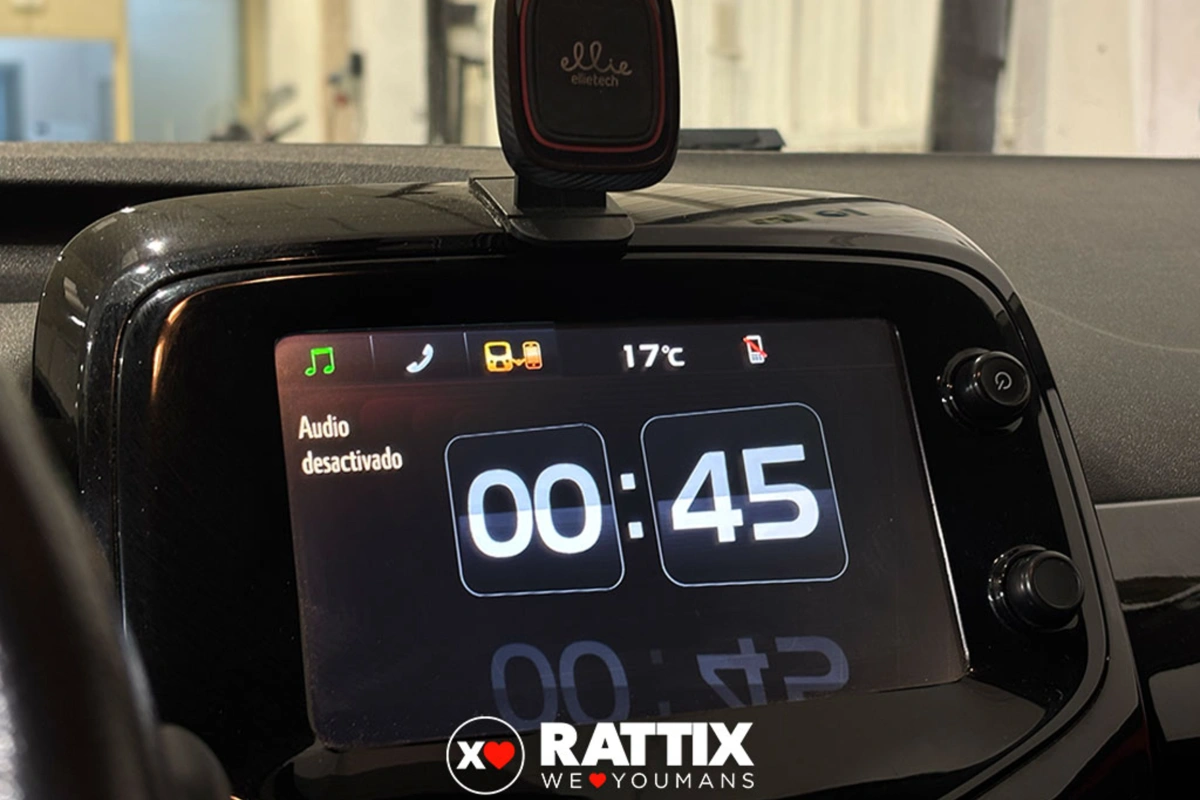 TOYOTA aygo ii 2014 Aygo 3p 1.0 x-clusiv